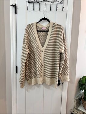 Pink Lily Cream and Beige Patterned V-Neck Button Cardigan
